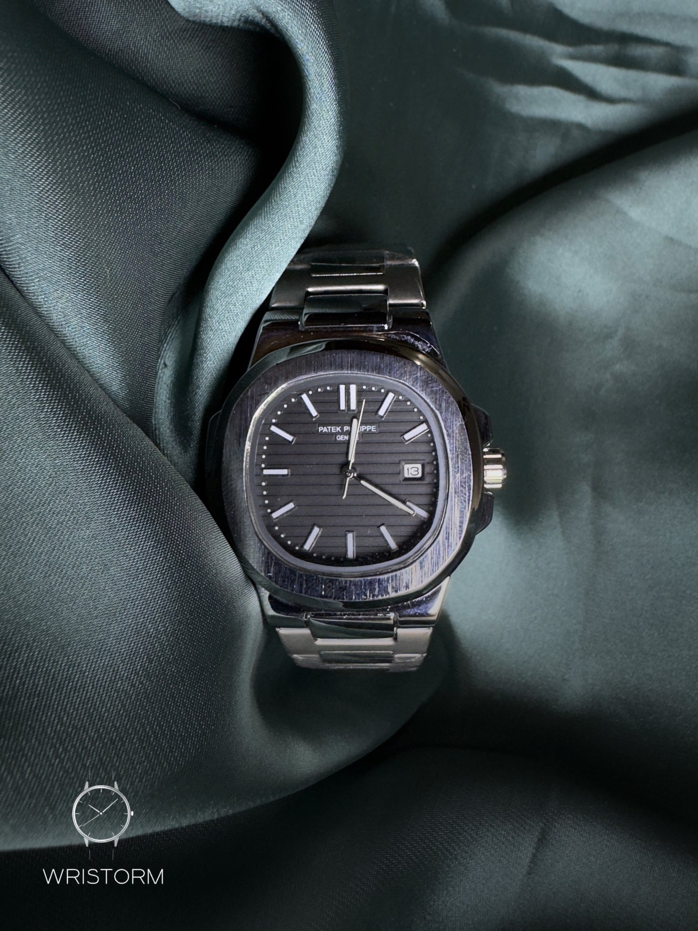 PATEK PHILIPPE NAUTILUS